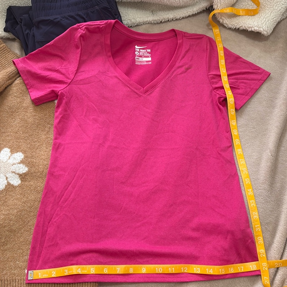 5$ BOX 10 ITEMS…
Updating and getting ready to donate.